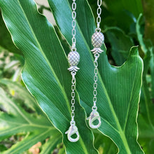 Load image into Gallery viewer, Breakaway Mask Chain. Safe Mask Strap, Silver Oval Chain - Pineapple Links I  Made in Hawaii
